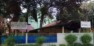 Layanan Publik